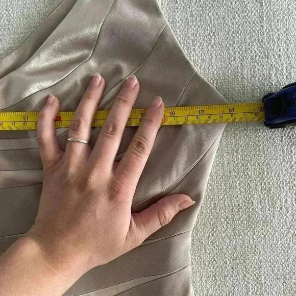 Terani Couture Formal Elegant Maxi Dress With Slit Tan Sz 10 Mother of the Bride - Picture 8 of 10